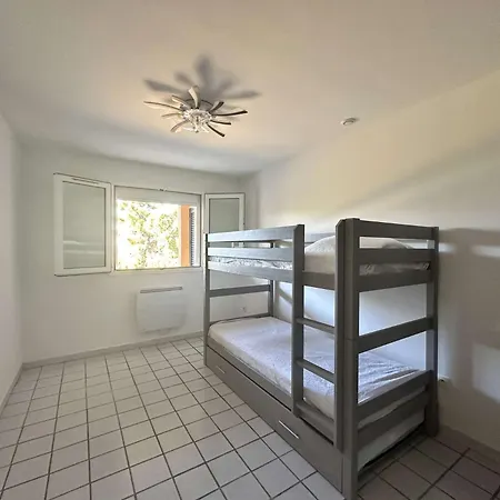 Villa Bouginvillees Climatisee Pour 12 Personnes Avec Piscine Chauffee Et Vue A La Londe-les-Maures