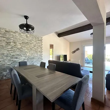 Villa Bouginvillees Climatisee Pour 12 Personnes Avec Piscine Chauffee Et Vue A *