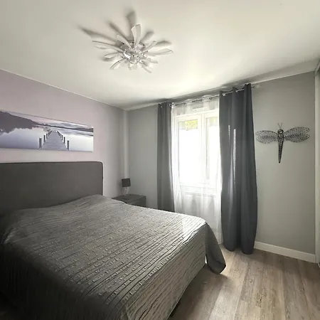 Bouginvillees Climatisee Pour 12 Personnes Avec Piscine Chauffee Et Vue A